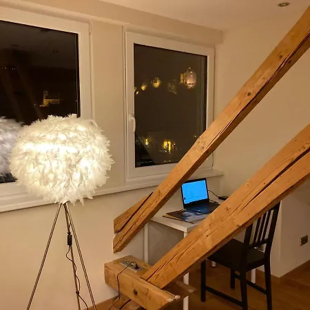 Apartment Wine *