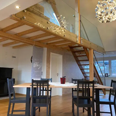 Wine Apartment *
